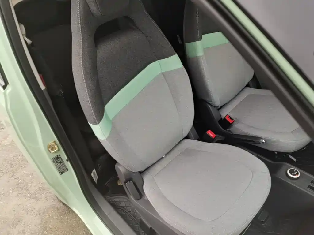 Wuling MINIEV — миниатюра 25