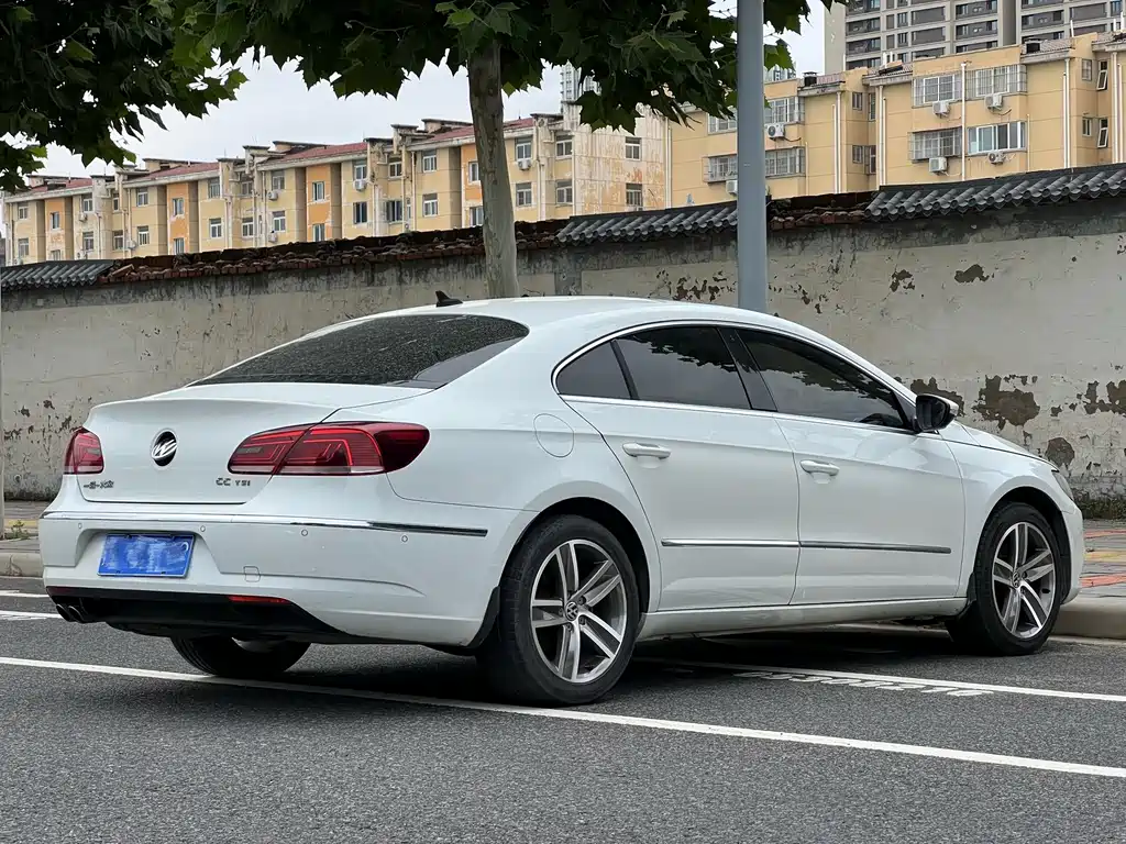 Volkswagen CC — миниатюра 9