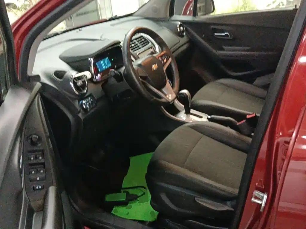 Chevrolet Trax — миниатюра 15