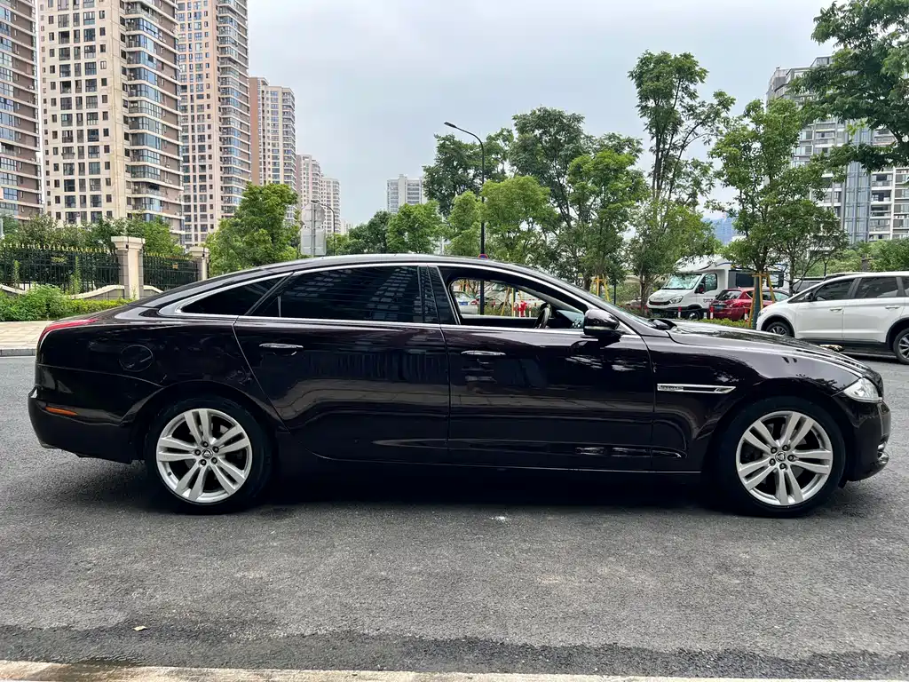 Jaguar XJ 2012 XJL 3.0