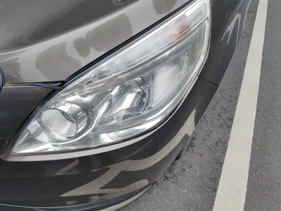 Buick GL8 2013 2.4L CT Luxury Comfort