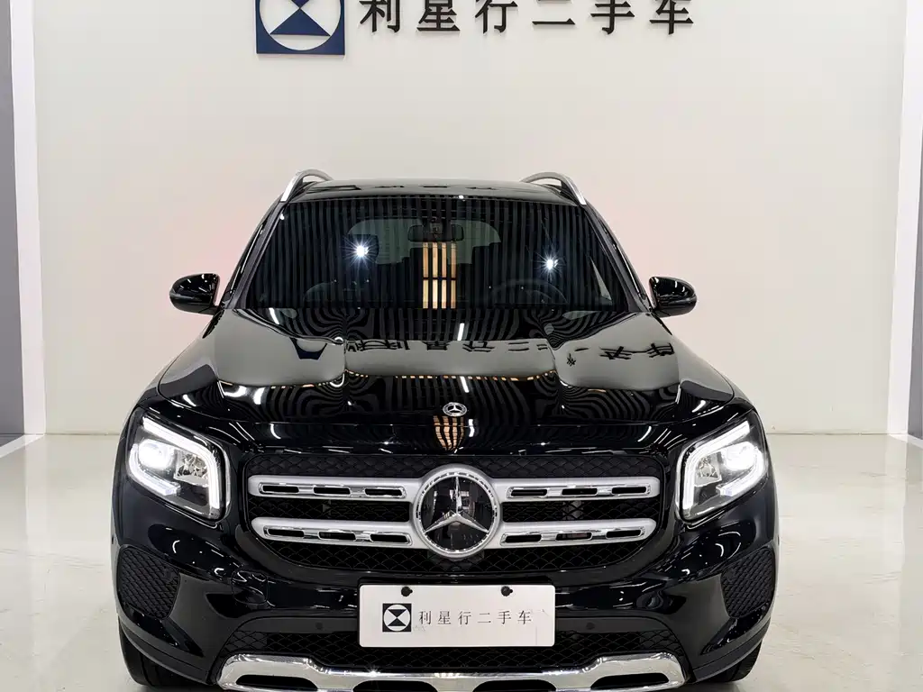 Mercedes-Benz GLB — миниатюра 2