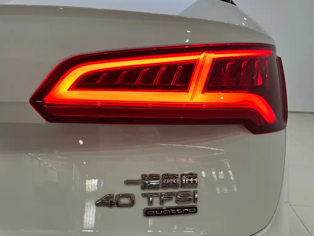 Audi Q5L — миниатюра 14