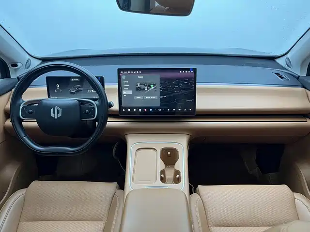 Leapmotor Leapmotor C10 — миниатюра 4