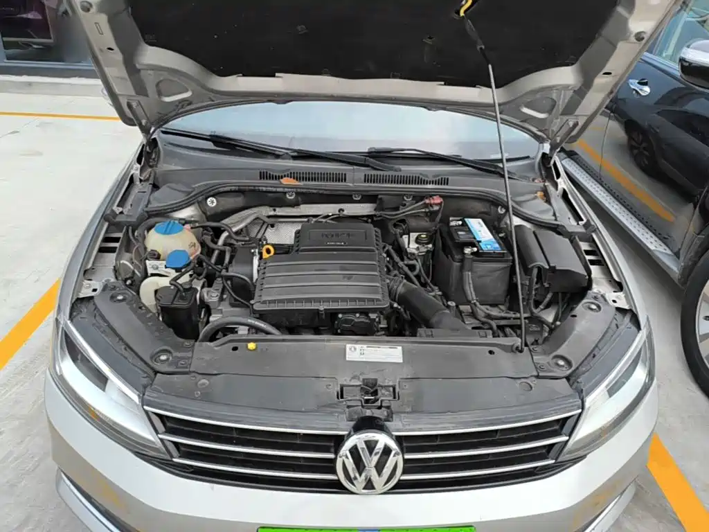 Volkswagen Sagitar — миниатюра 20