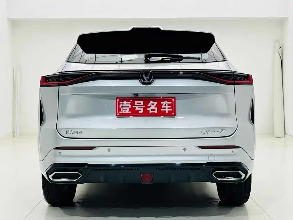 Changan UNI-Z New Energy — миниатюра 5