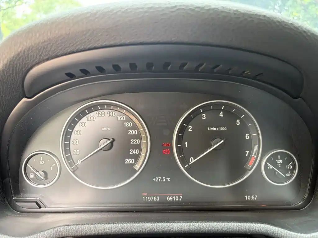 BMW X3 (Import) — миниатюра 7