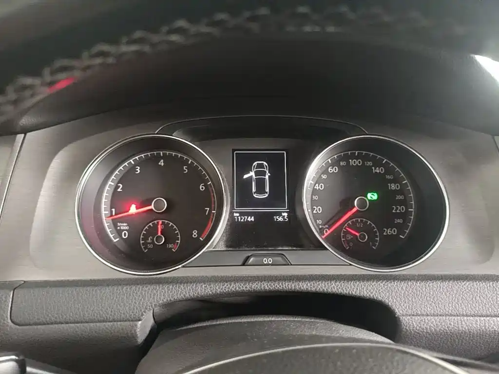 Volkswagen Golf — миниатюра 12