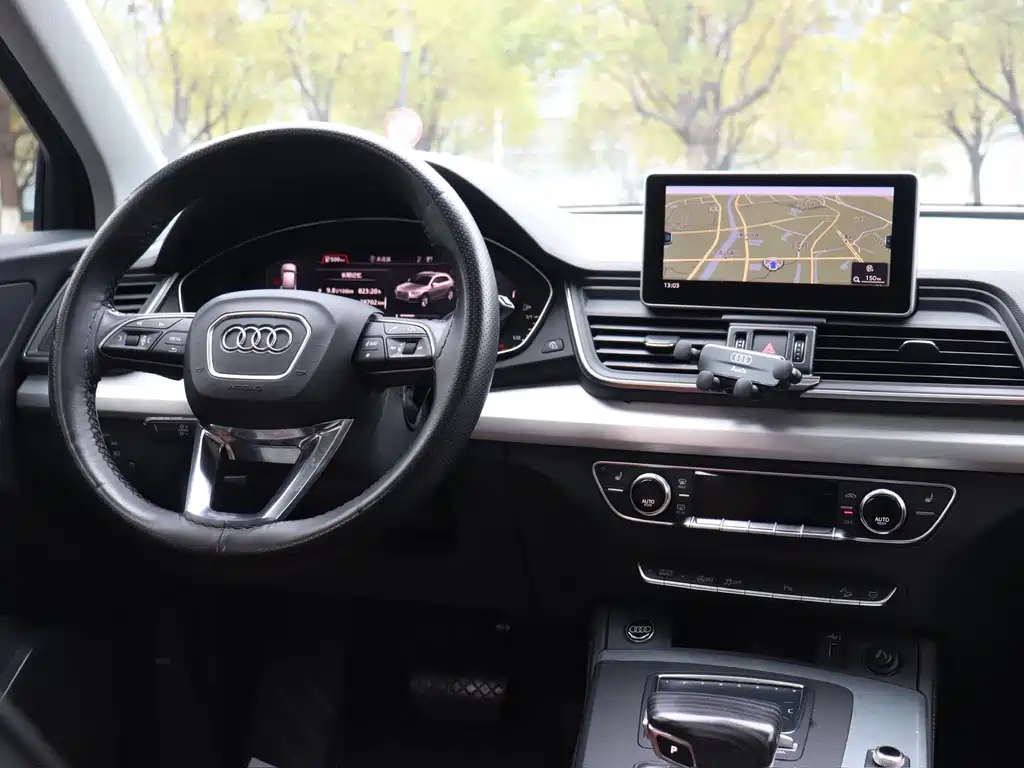 Audi Q5L — миниатюра 16