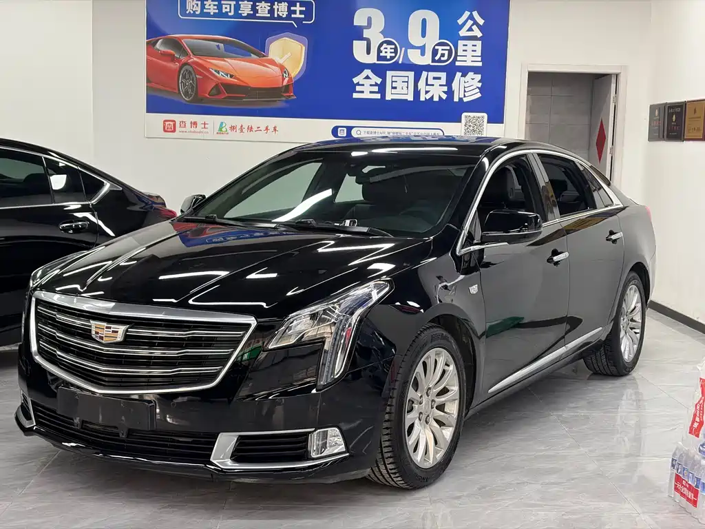 CADILLAC XTS