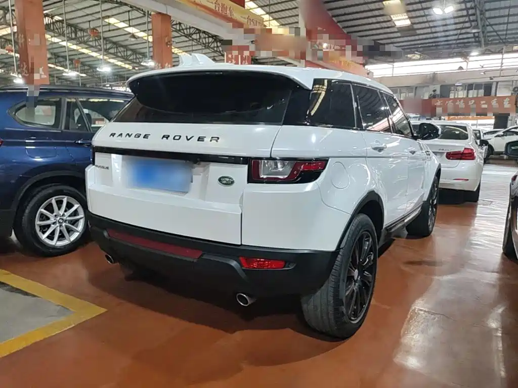 Land Rover Evoque — миниатюра 7
