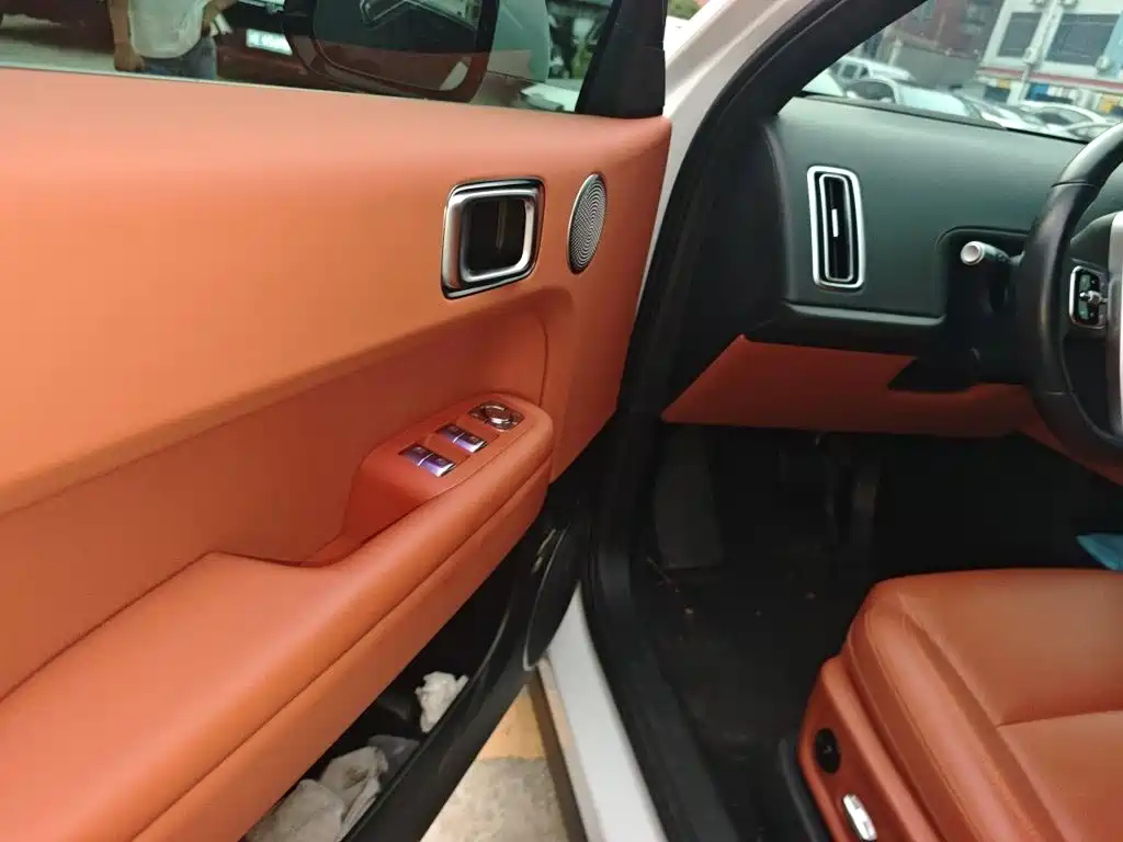 Li Auto Li L6 — миниатюра 14