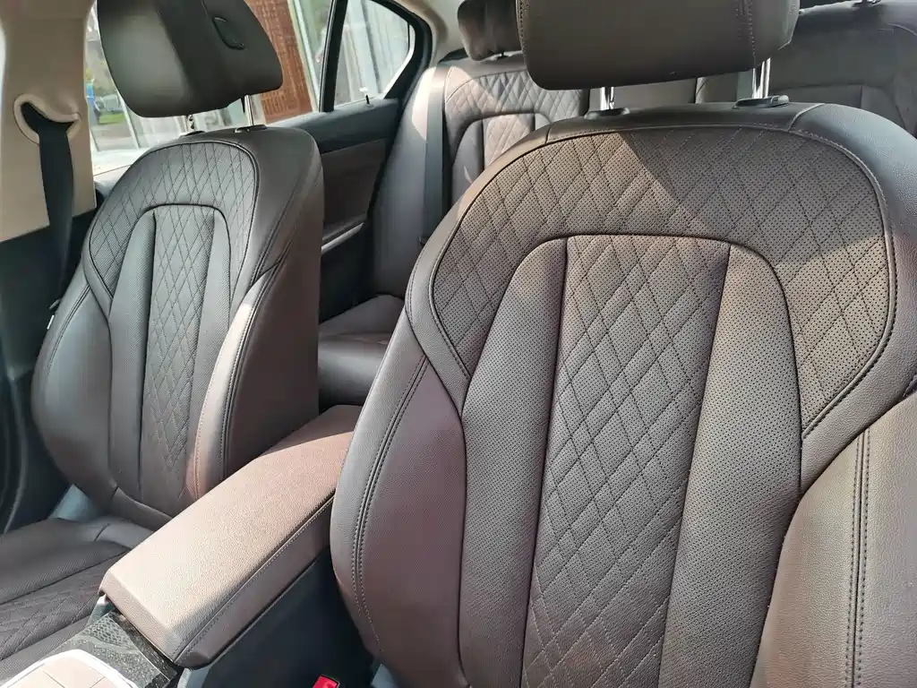 BMW i3 — миниатюра 22