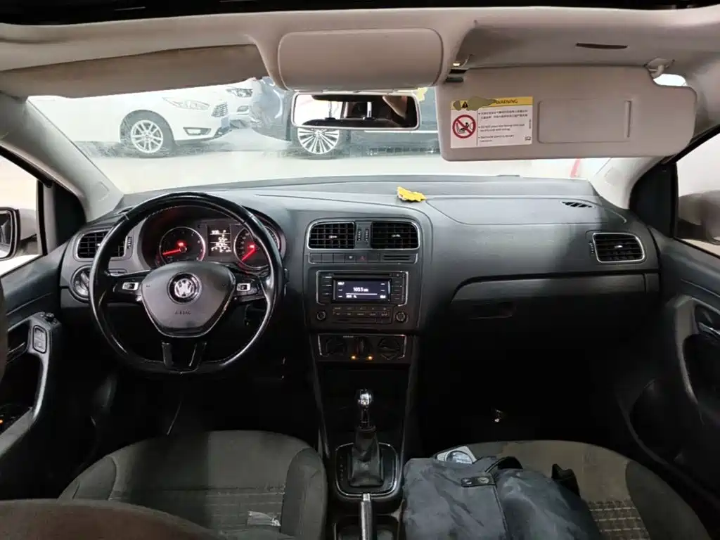 Volkswagen Polo — миниатюра 10