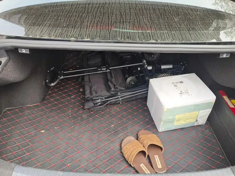 Volkswagen Magotan — миниатюра 4