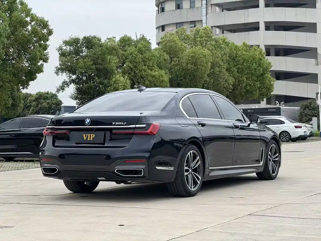 BMW 7 Series 7 2021 730Li M Sport