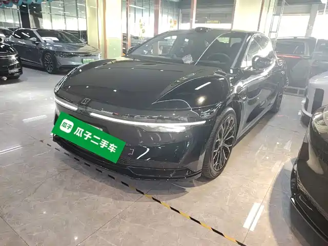 Zeekr 007 2025