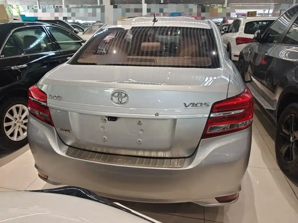 Toyota Vios — миниатюра 6