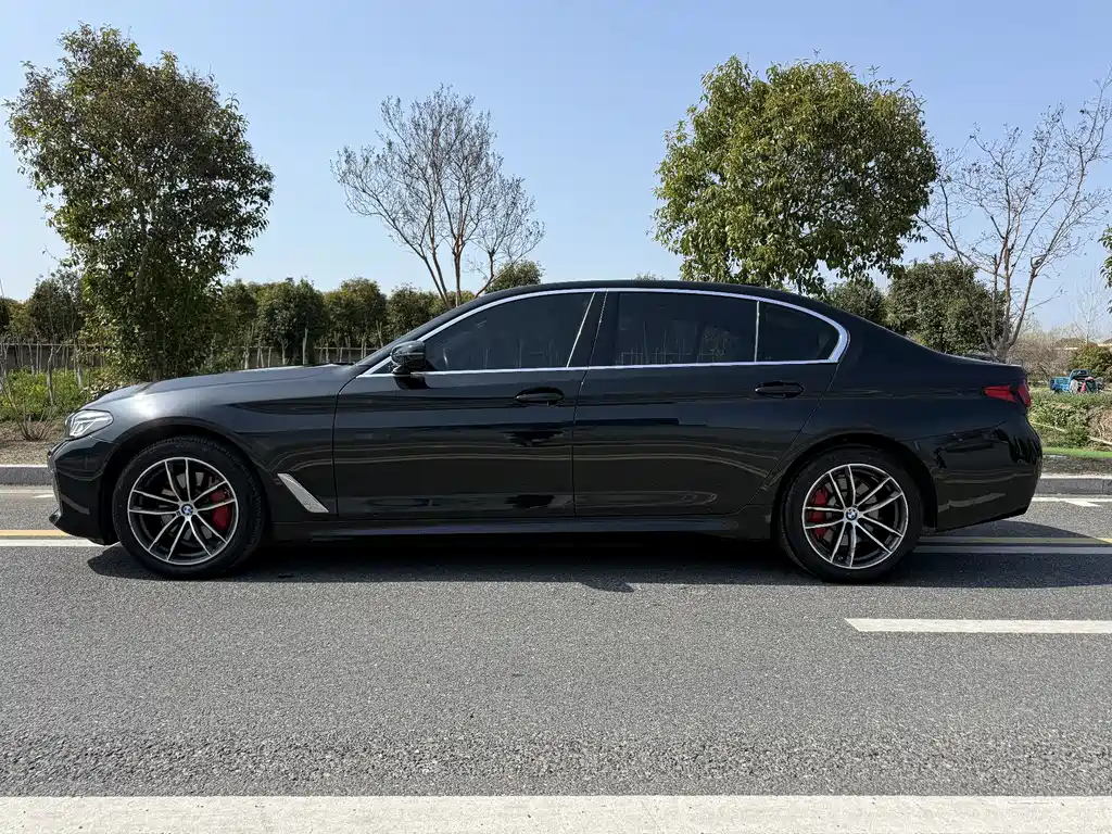 BMW 5 Series 5 2021 525Li M Sport