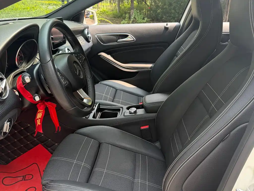 Mercedes-Benz A-Class (Import) — миниатюра 7