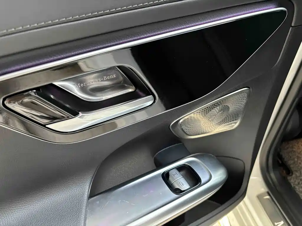 Mercedes-Benz C-Class — миниатюра 29