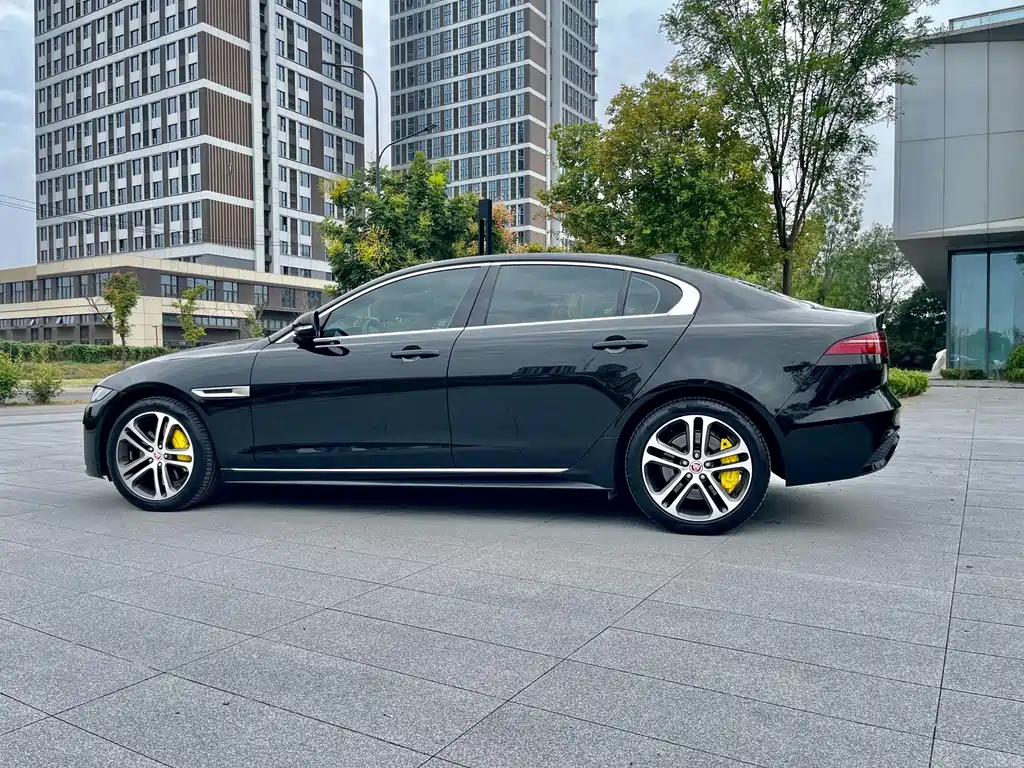 Jaguar XEL — миниатюра 22
