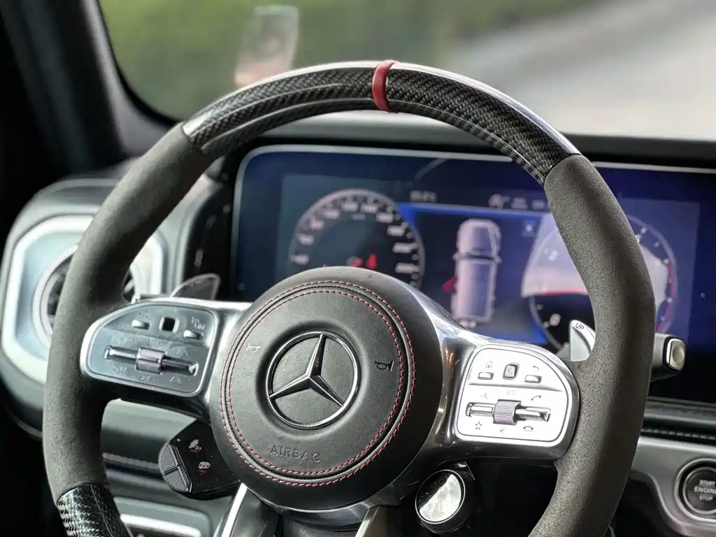Mercedes-Benz G-Class — миниатюра 13