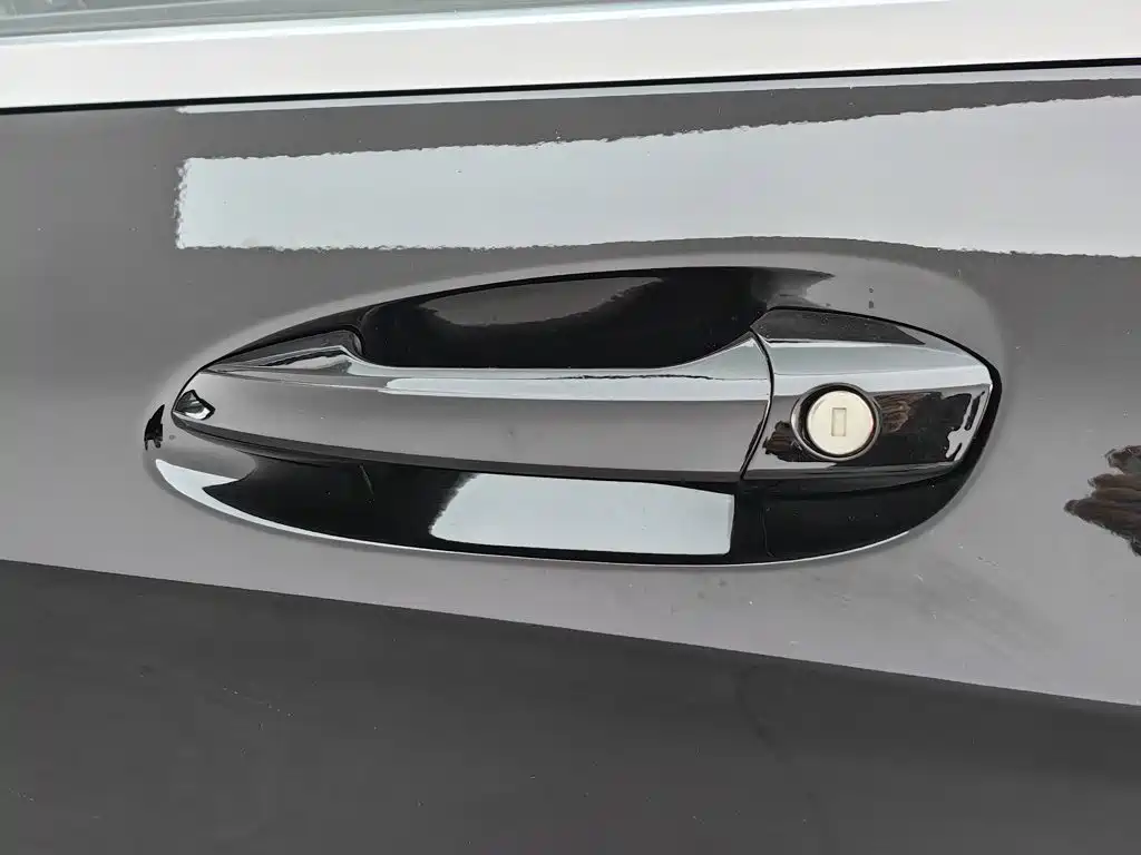 Mercedes-Benz GLA — миниатюра 18