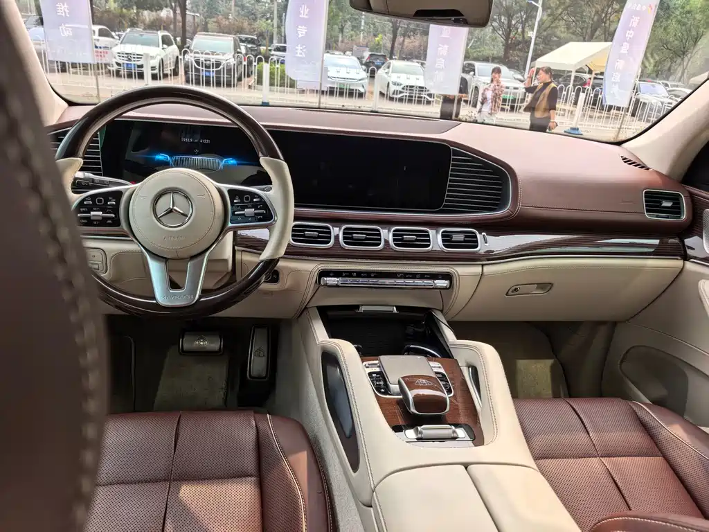 Mercedes-Benz GLS — миниатюра 6