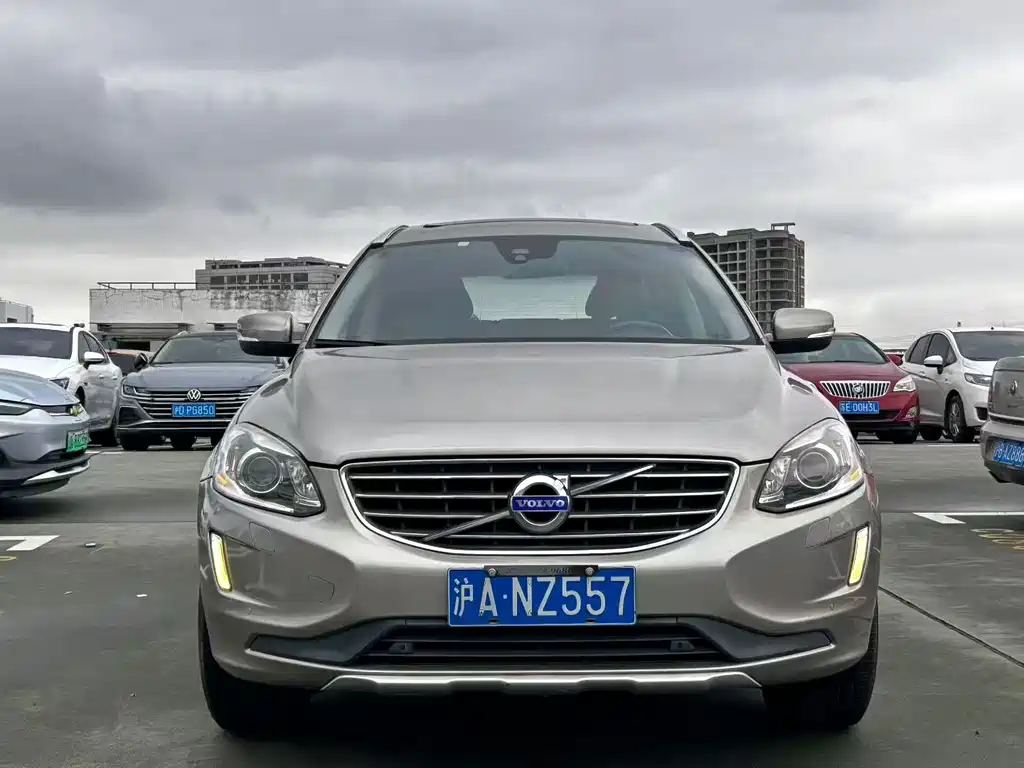 Volvo XC60 (Import) — миниатюра 2