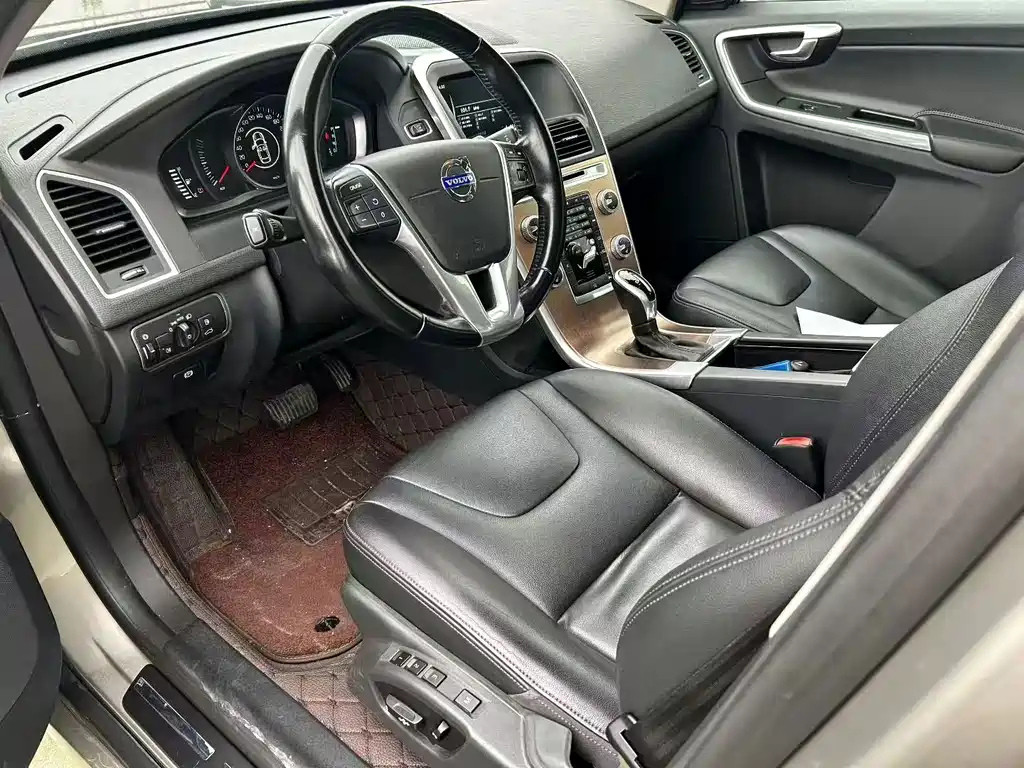 Volvo XC60 (Import) — миниатюра 4