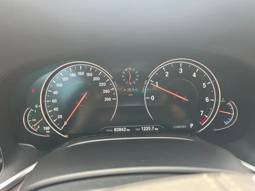 BMW 7 Series — миниатюра 13