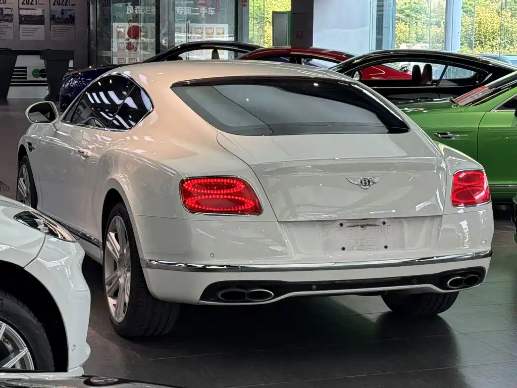 Bentley Continental — миниатюра 4