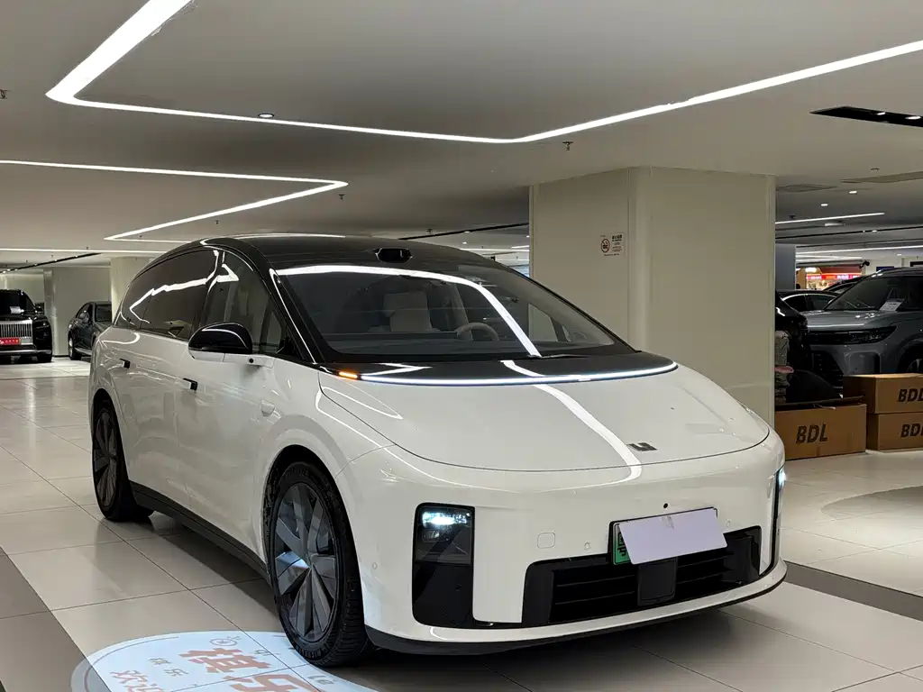 Li Auto Li i8 — миниатюра 3