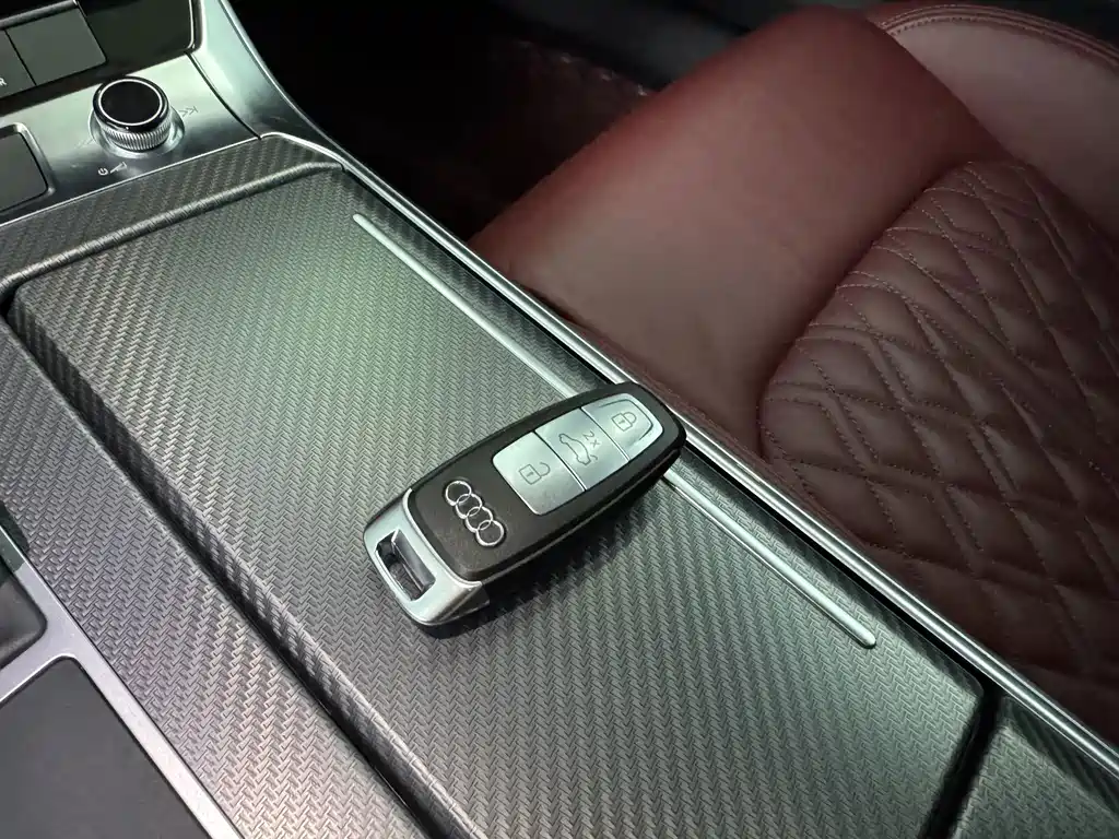 Audi A7L — миниатюра 22