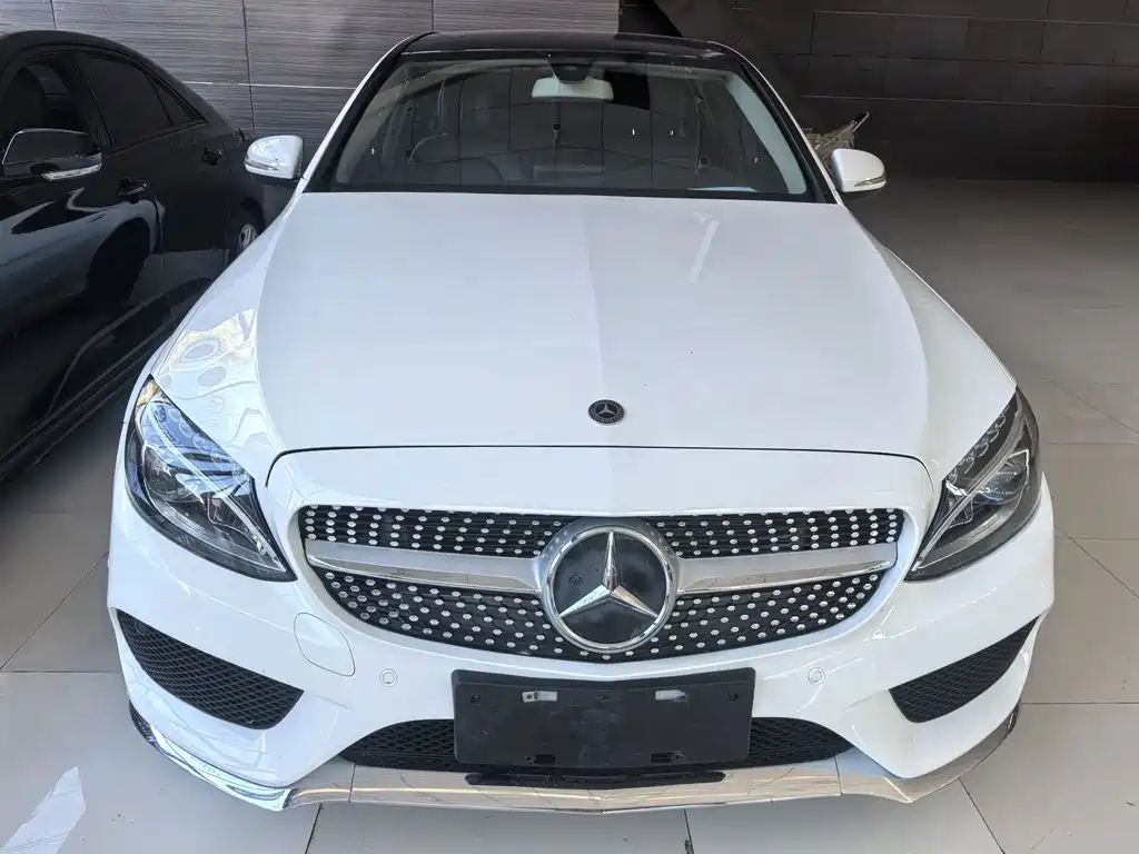 Mercedes-Benz C-Class — миниатюра 2