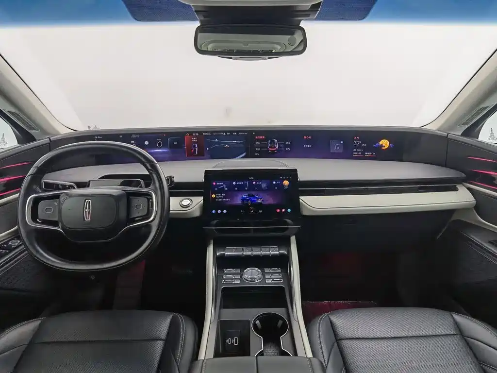 Lincoln Nautilus 2023 2.0T Premium