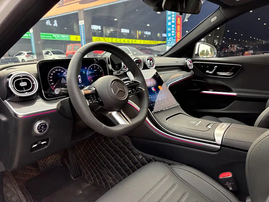 Mercedes-Benz C-Class — миниатюра 4