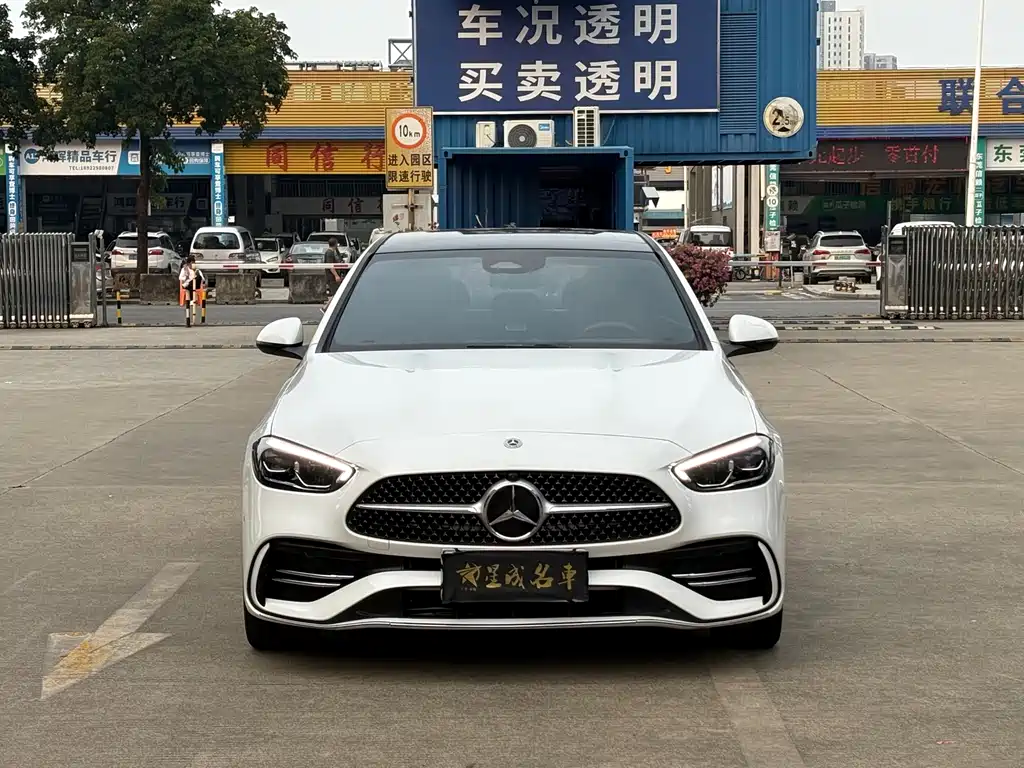 Mercedes-Benz C-Class — миниатюра 2