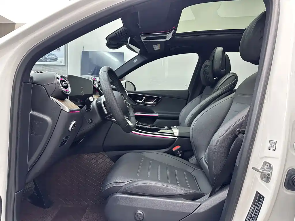 Mercedes-Benz GLC — миниатюра 10