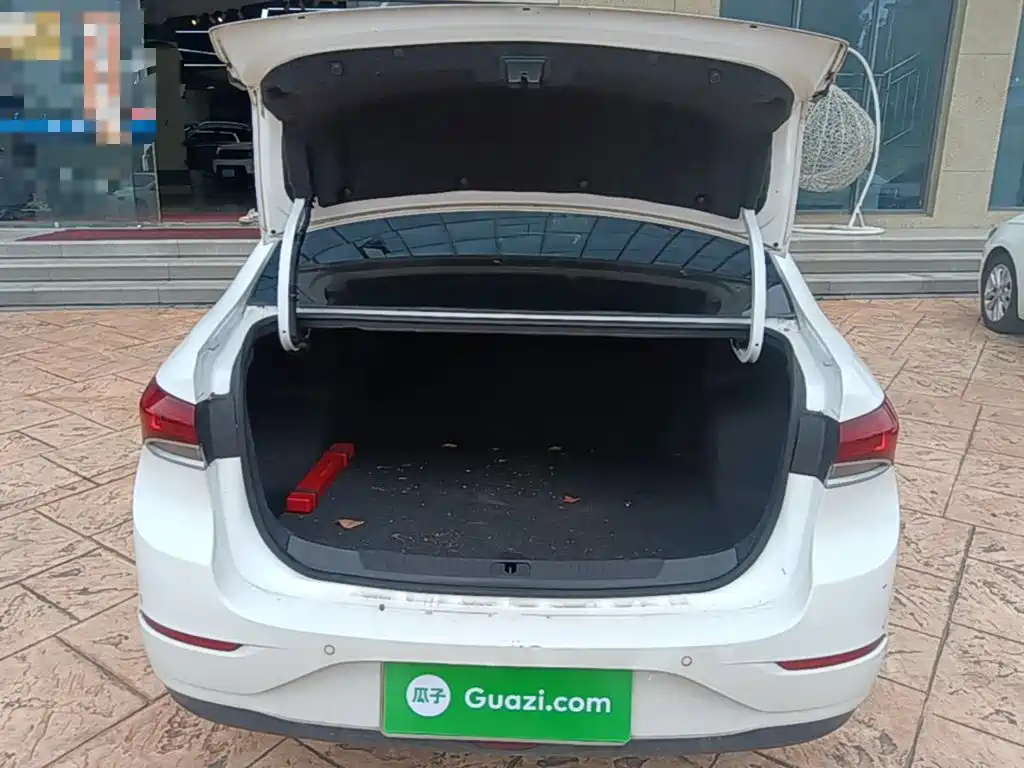 Buick Excelle — миниатюра 19