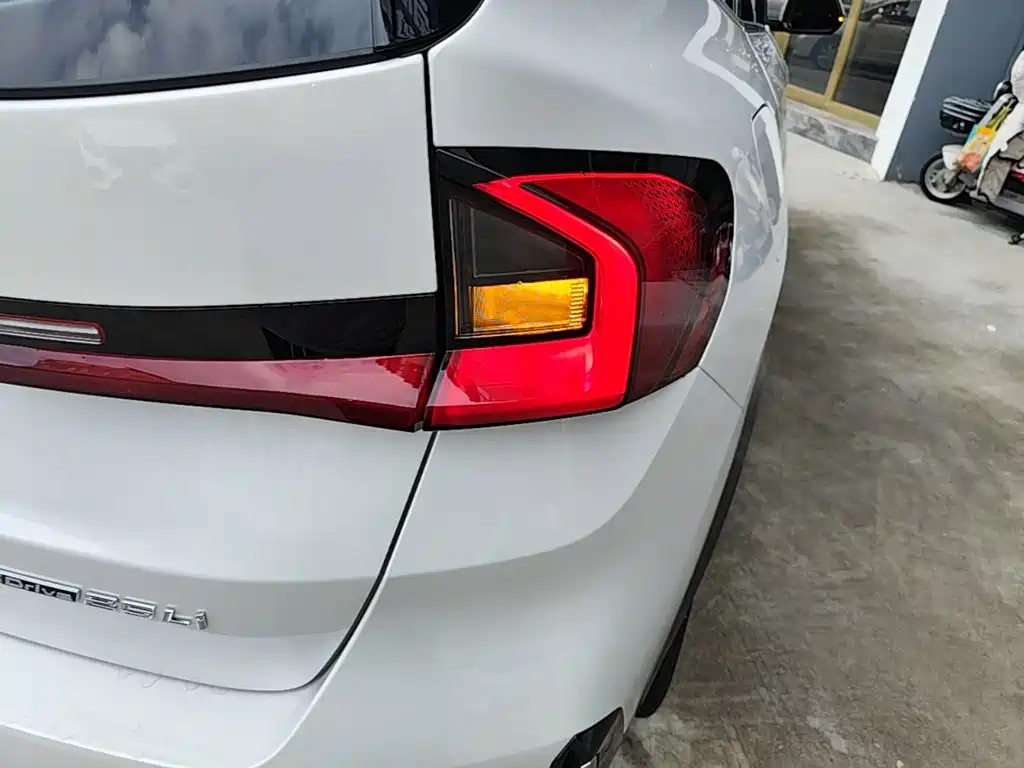 BMW X1 — миниатюра 24