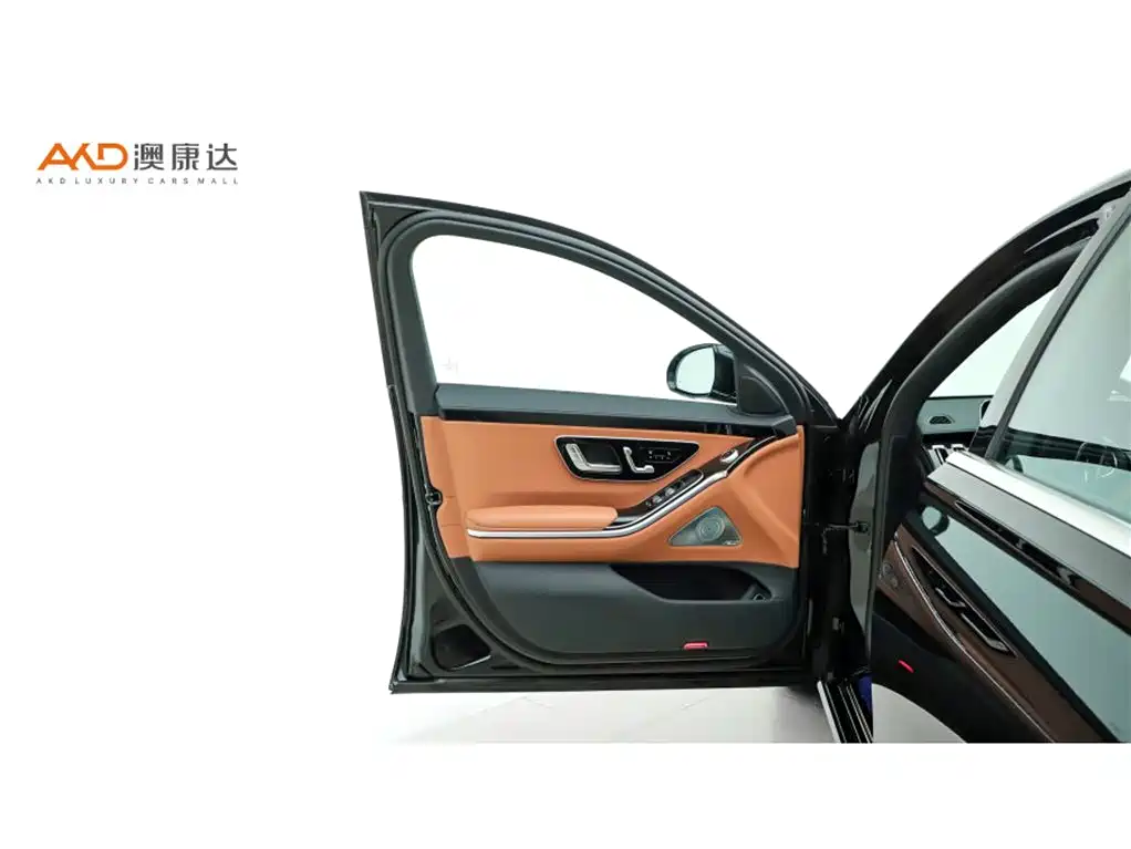 Mercedes-Benz S-Class — миниатюра 10