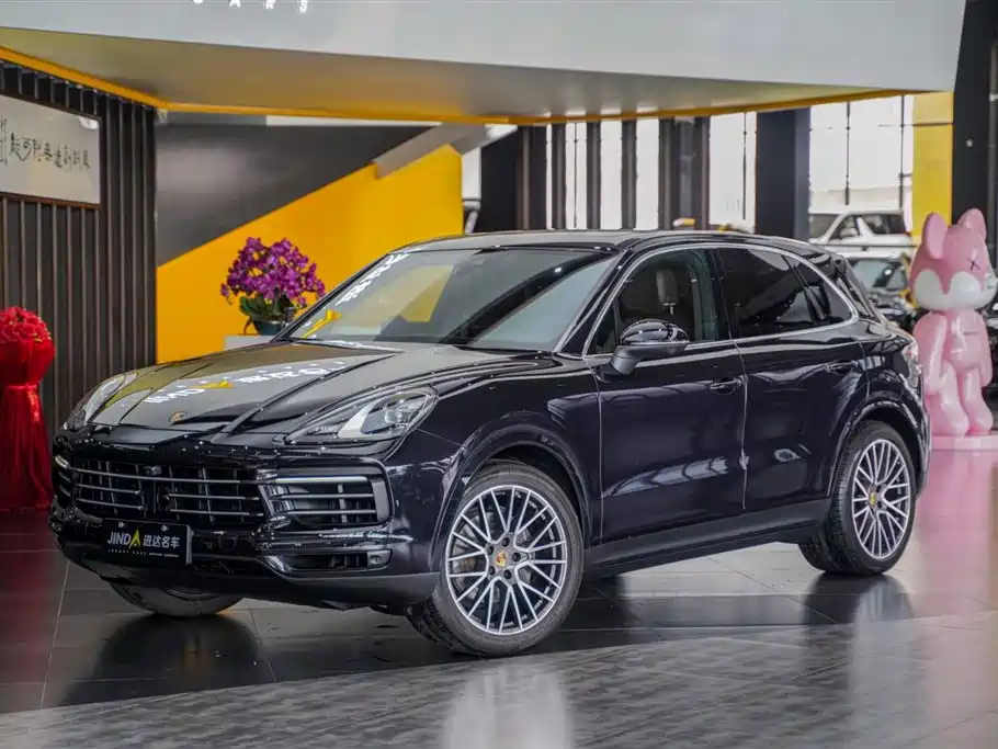 Porsche Cayenne 2021