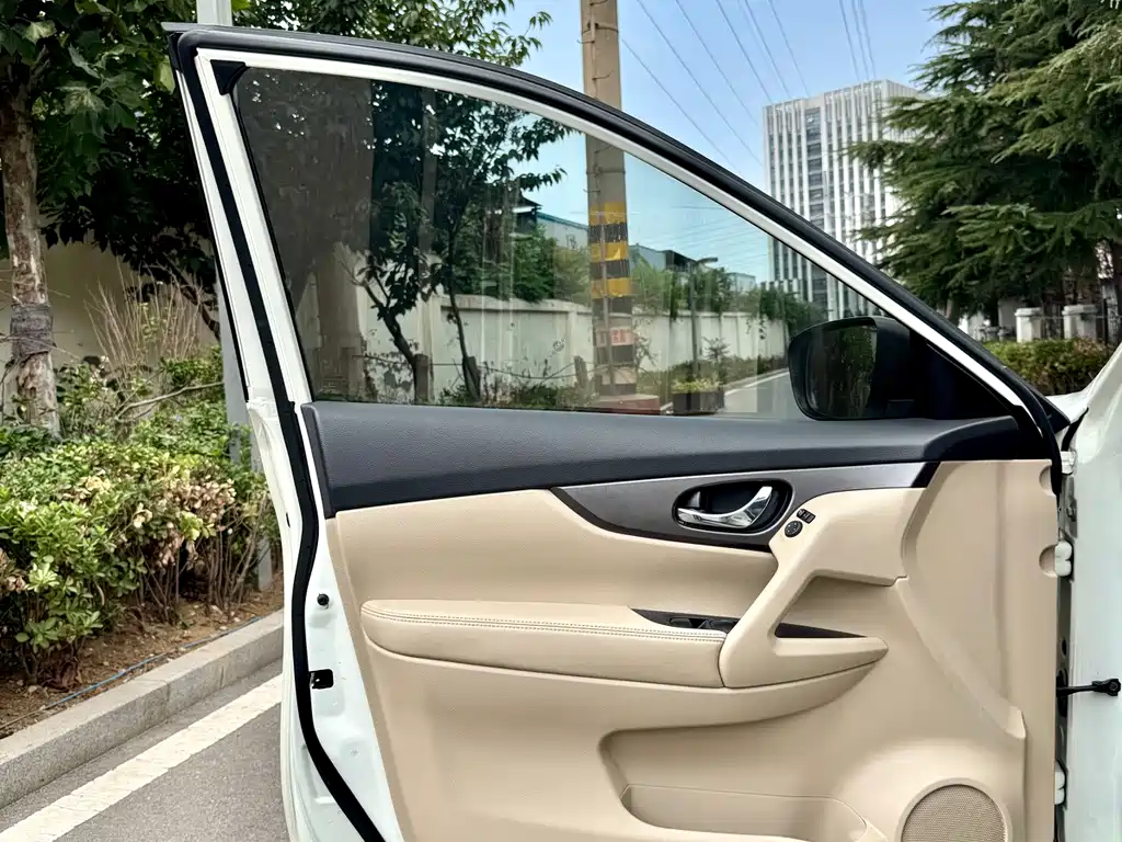 Nissan X-Trail — миниатюра 13