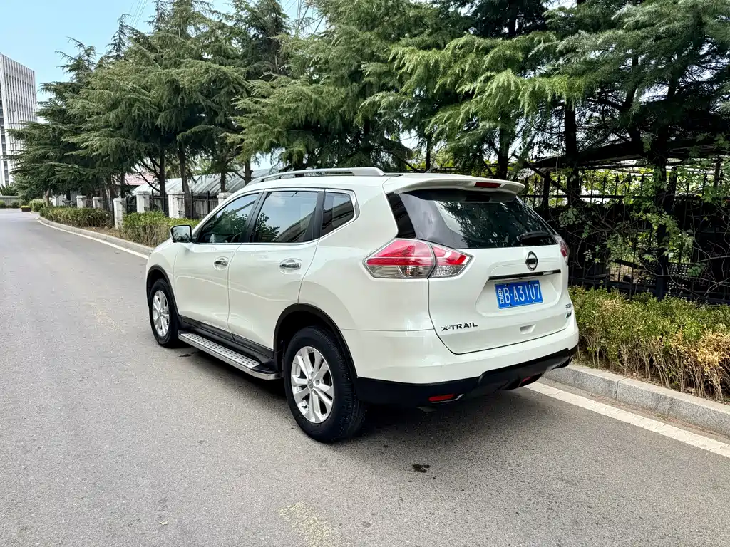 Nissan X-Trail — миниатюра 3