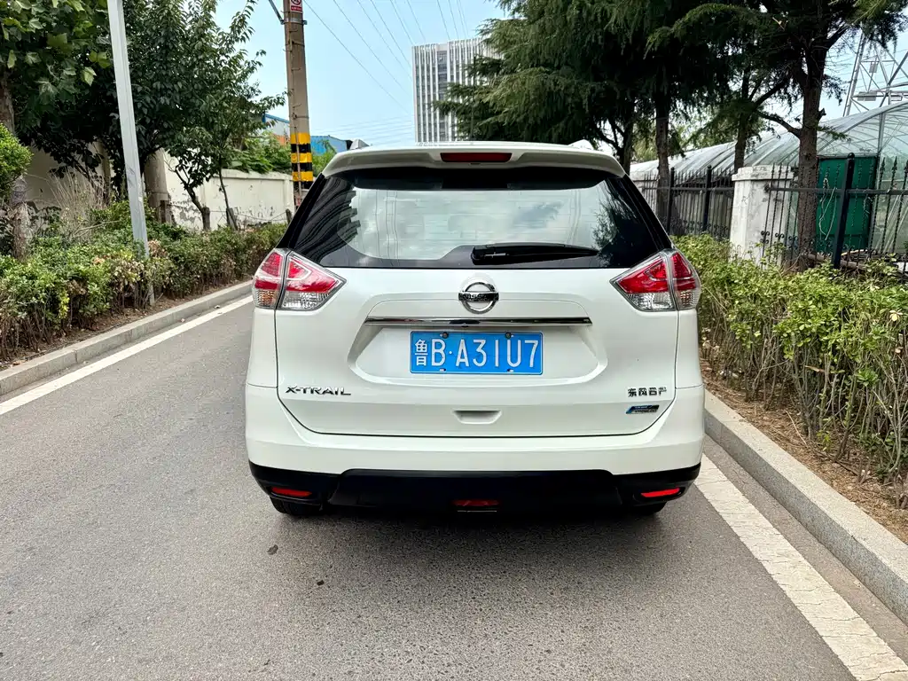 Nissan X-Trail — миниатюра 5