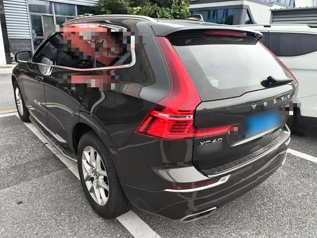 Volvo XC60 — миниатюра 5