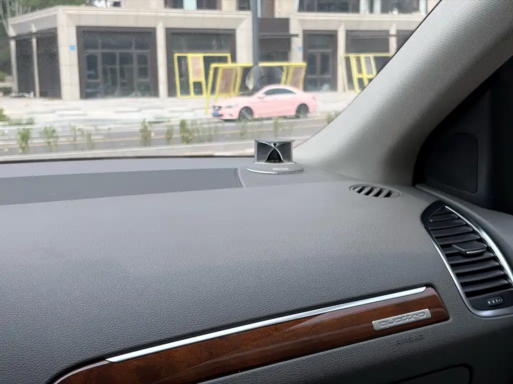 Audi Q7 — миниатюра 28