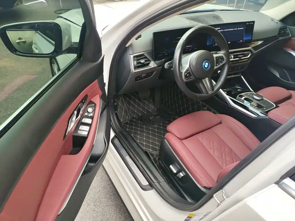 BMW i3 — миниатюра 16